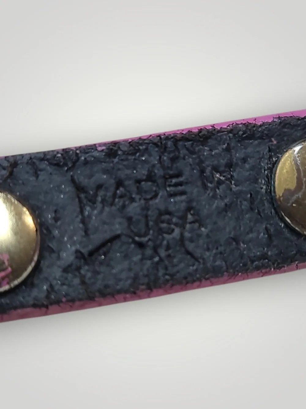 Tory Burch Pink Leather Wrap Bracelet with Gold Logo Studs Preloved